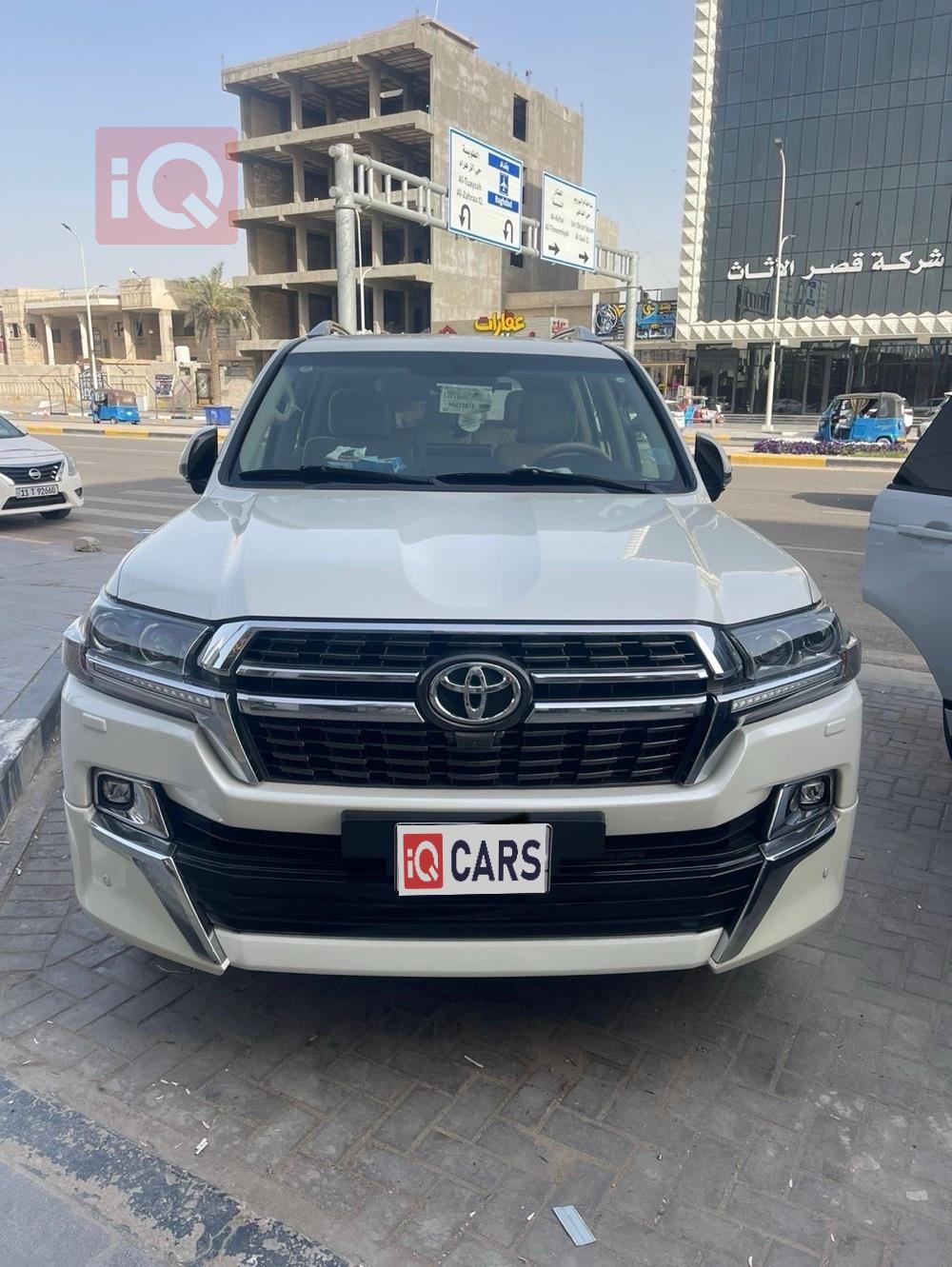 تويوتا لاندكروزر